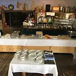 莱普韦格酒店 * Repvåg