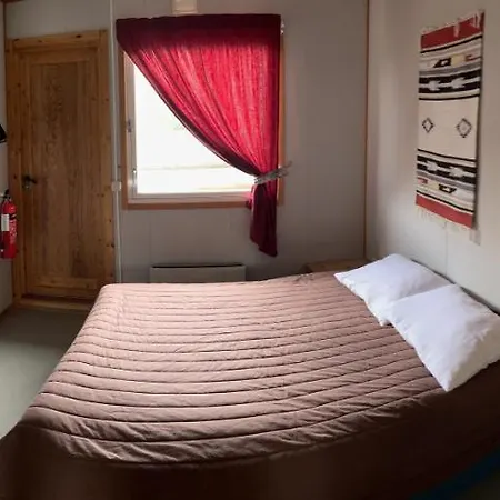 מלון Hotel Repvag