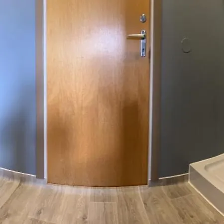 فندق Hotel Repvag